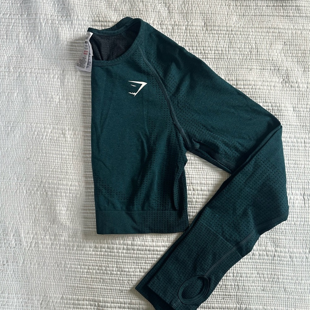 GymShark- Long Sleeve Cropped Dark Green Athletic Top
